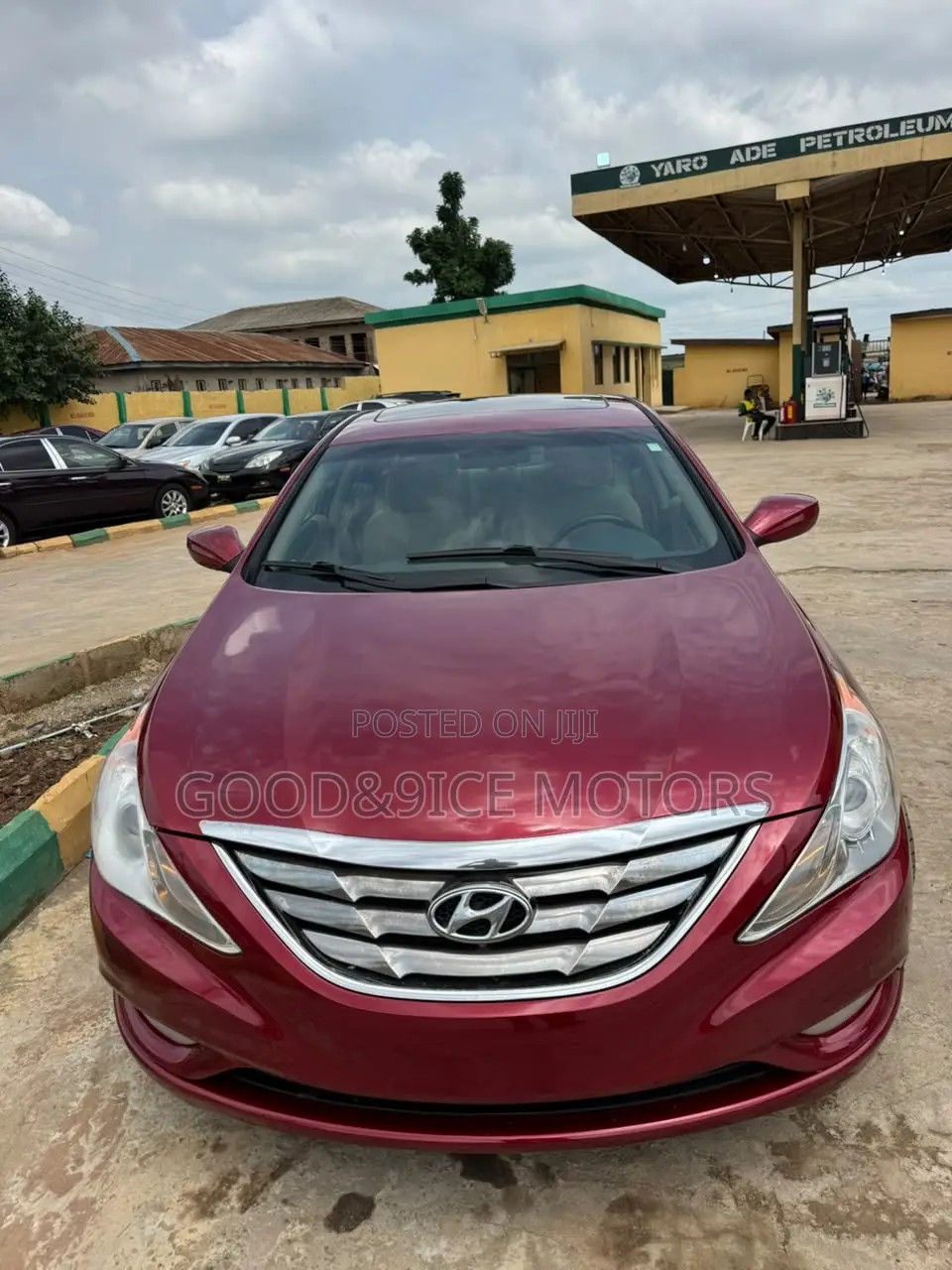 Hyundai Sonata 2012 Red
