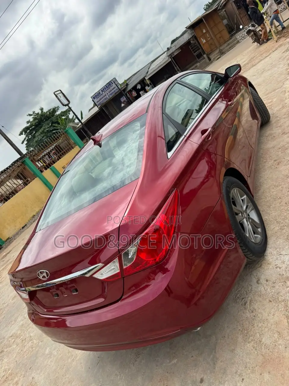 Hyundai Sonata 2012 Red