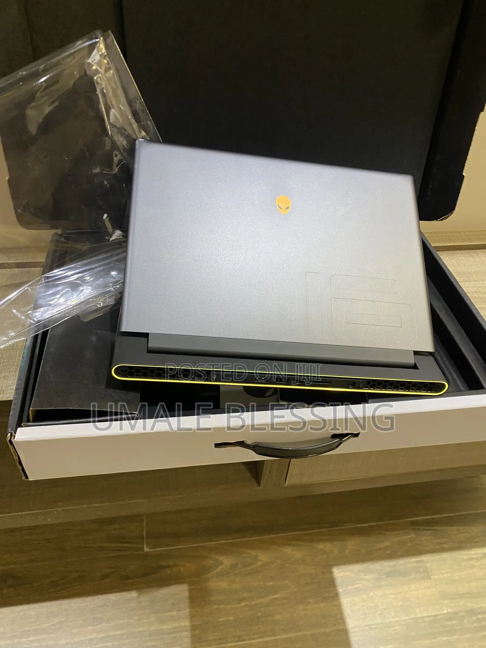 Laptop Alienware M16 R1 16GB Intel Core i7 SSD 1T