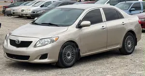 Toyota Corolla 2009 Gold