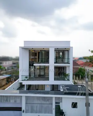 5bdrm Duplex in Apo Resettlement for sale