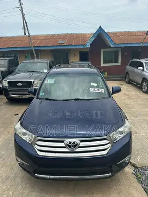 Toyota Highlander Limited 2012 Blue