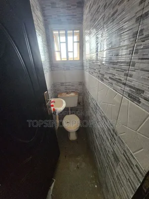 3bdrm Block of Flats in Dawaki for rent