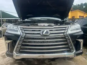 Lexus LX 570 2010 Black