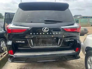 Lexus LX 570 2010 Black