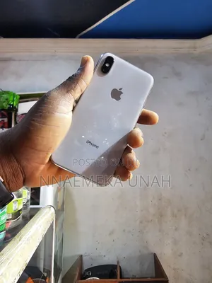 Apple iPhone X 64 GB White