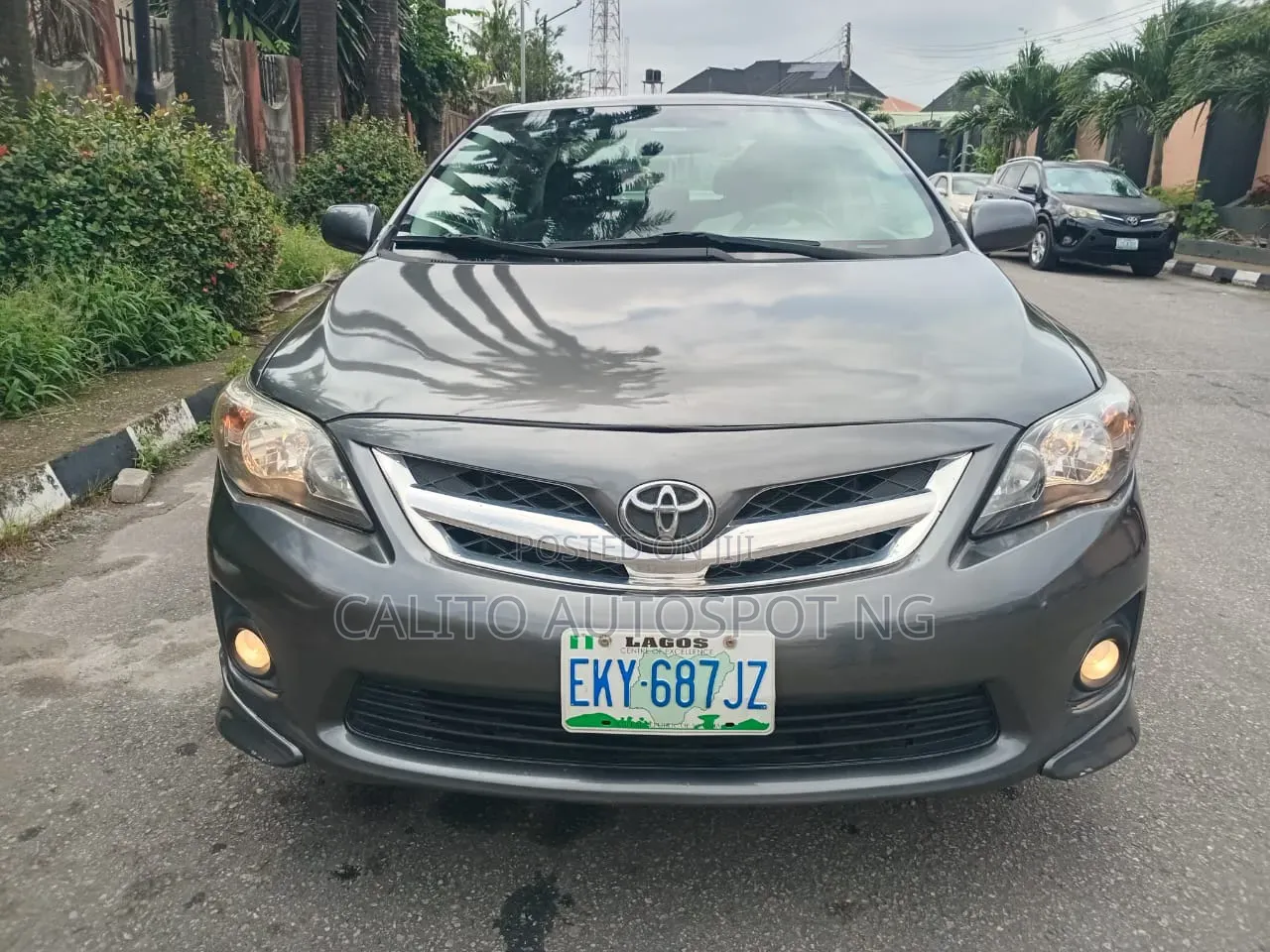 Toyota Corolla 2011 Gray