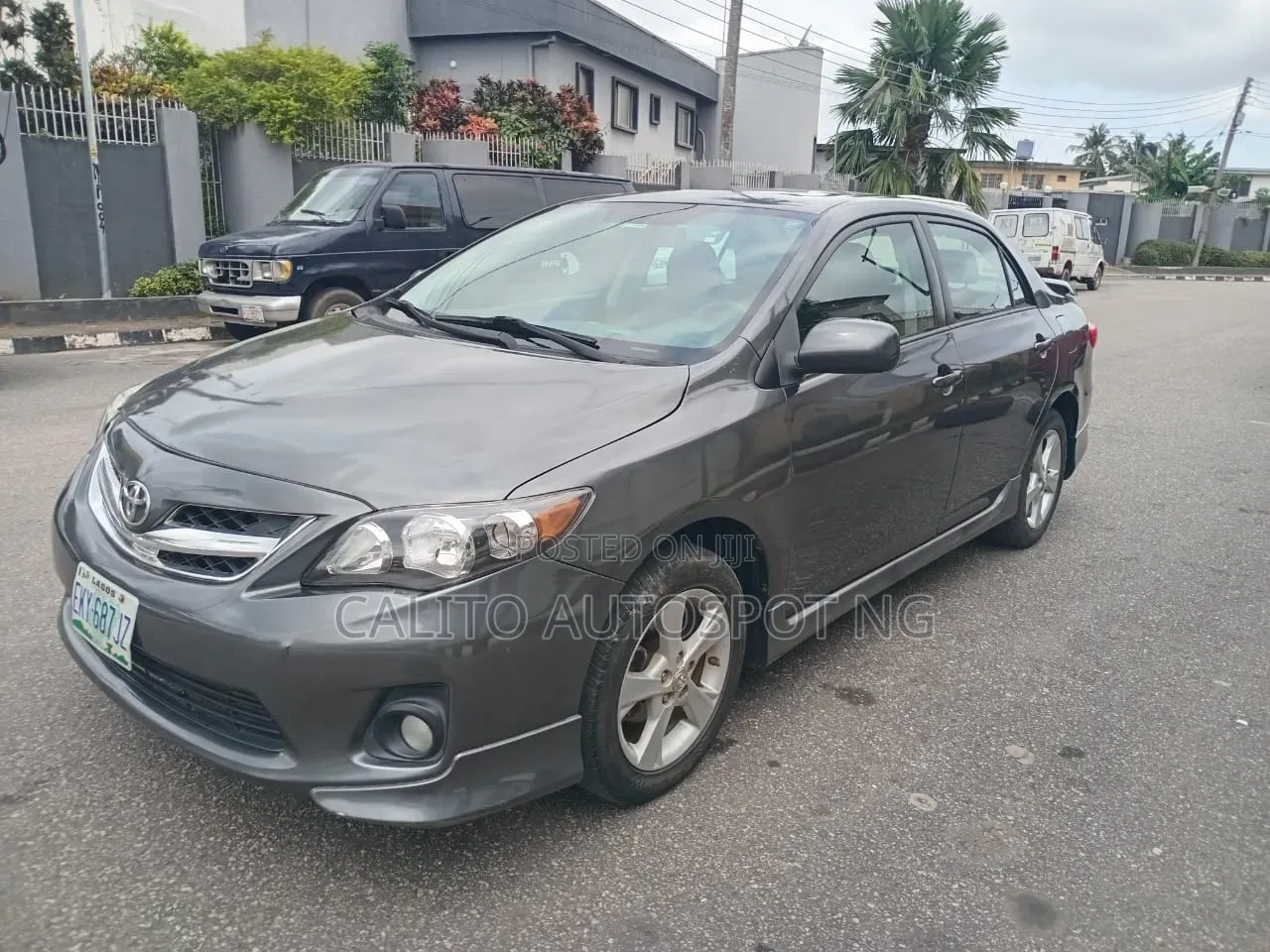 Toyota Corolla 2011 Gray