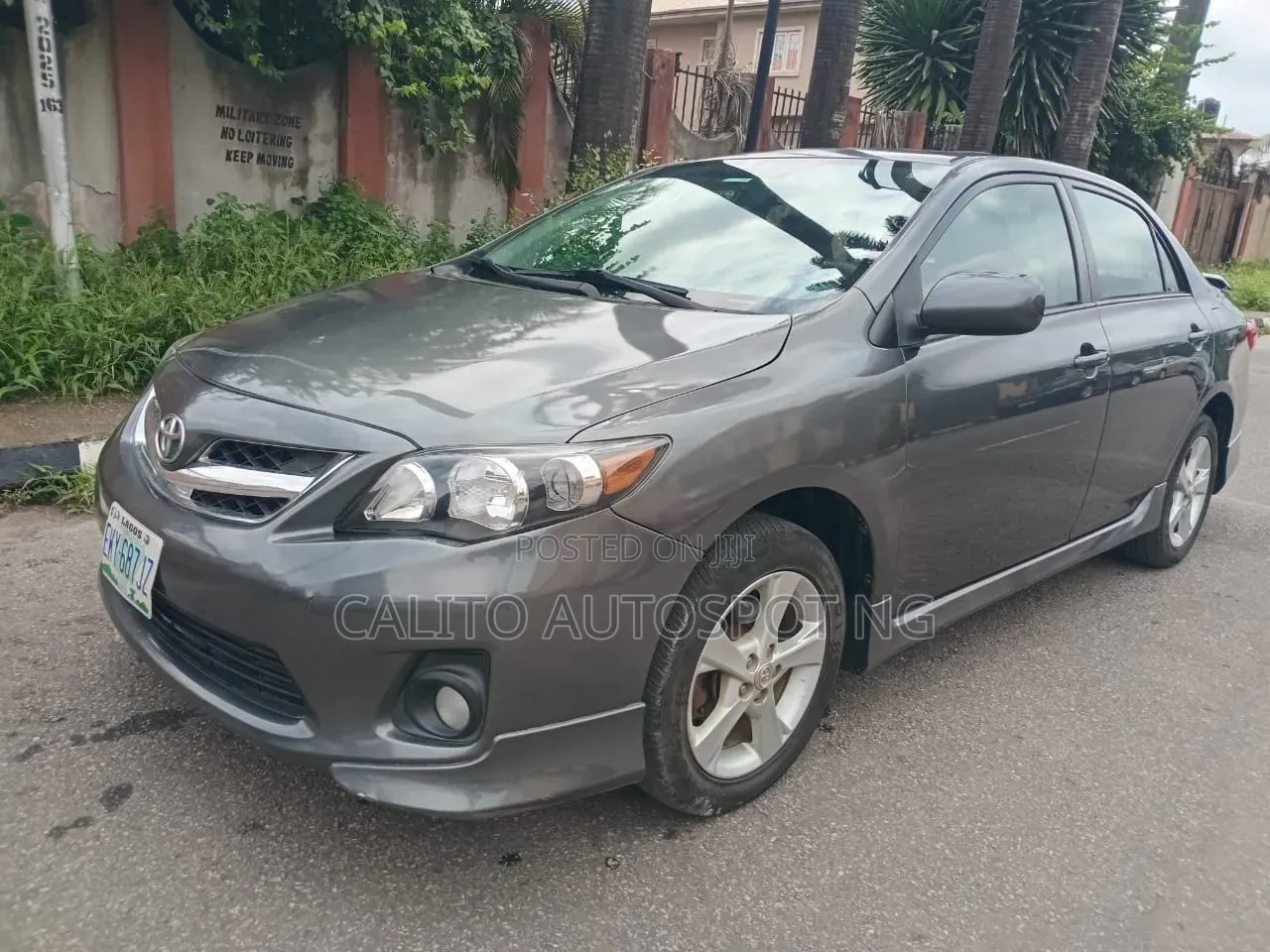 Toyota Corolla 2011 Gray
