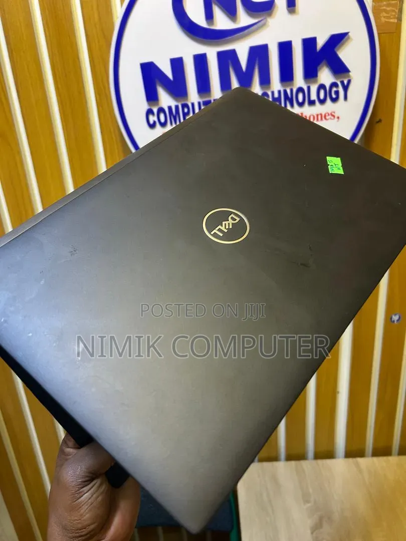 Laptop Dell Latitude 7490 8GB Intel Core i7 SSD 256GB