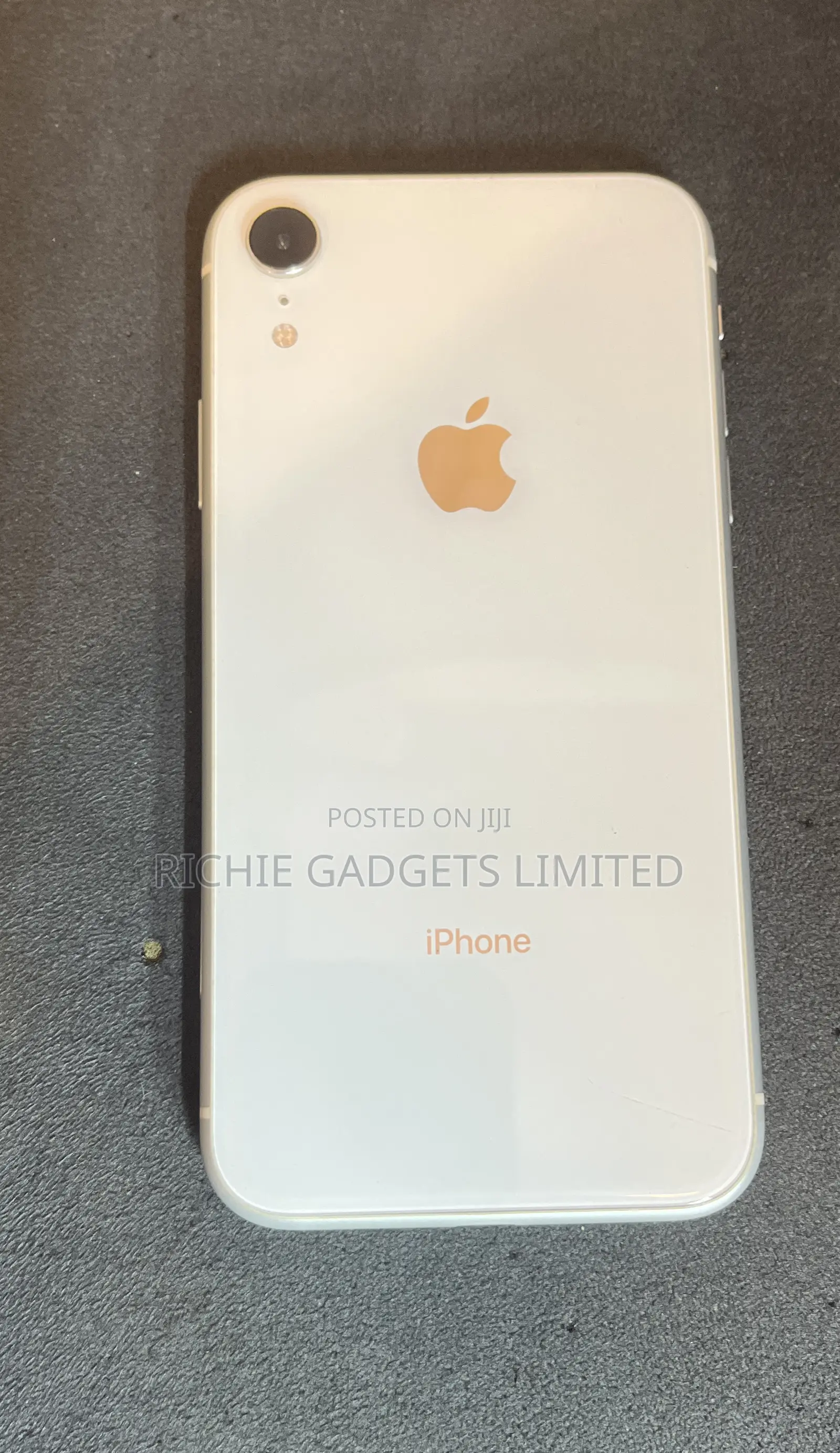 Apple iPhone XR 64 GB White