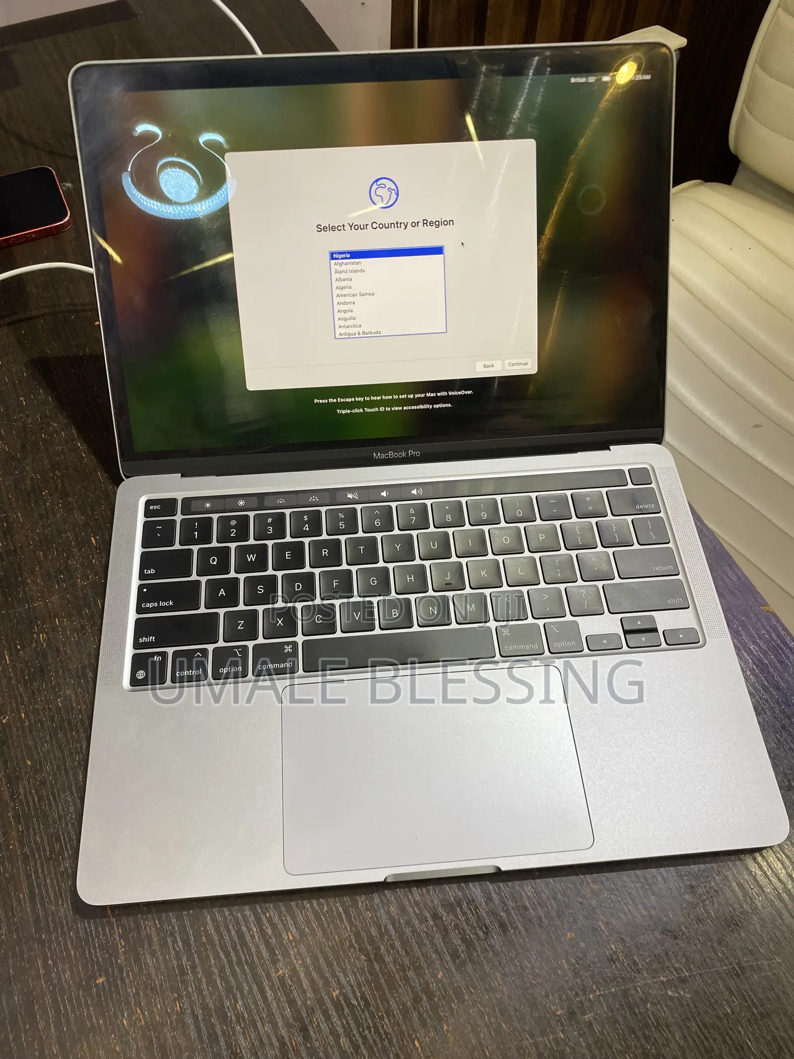 Laptop Apple MacBook Pro 2022 M2 8GB Intel Core M2 SSD 256GB
