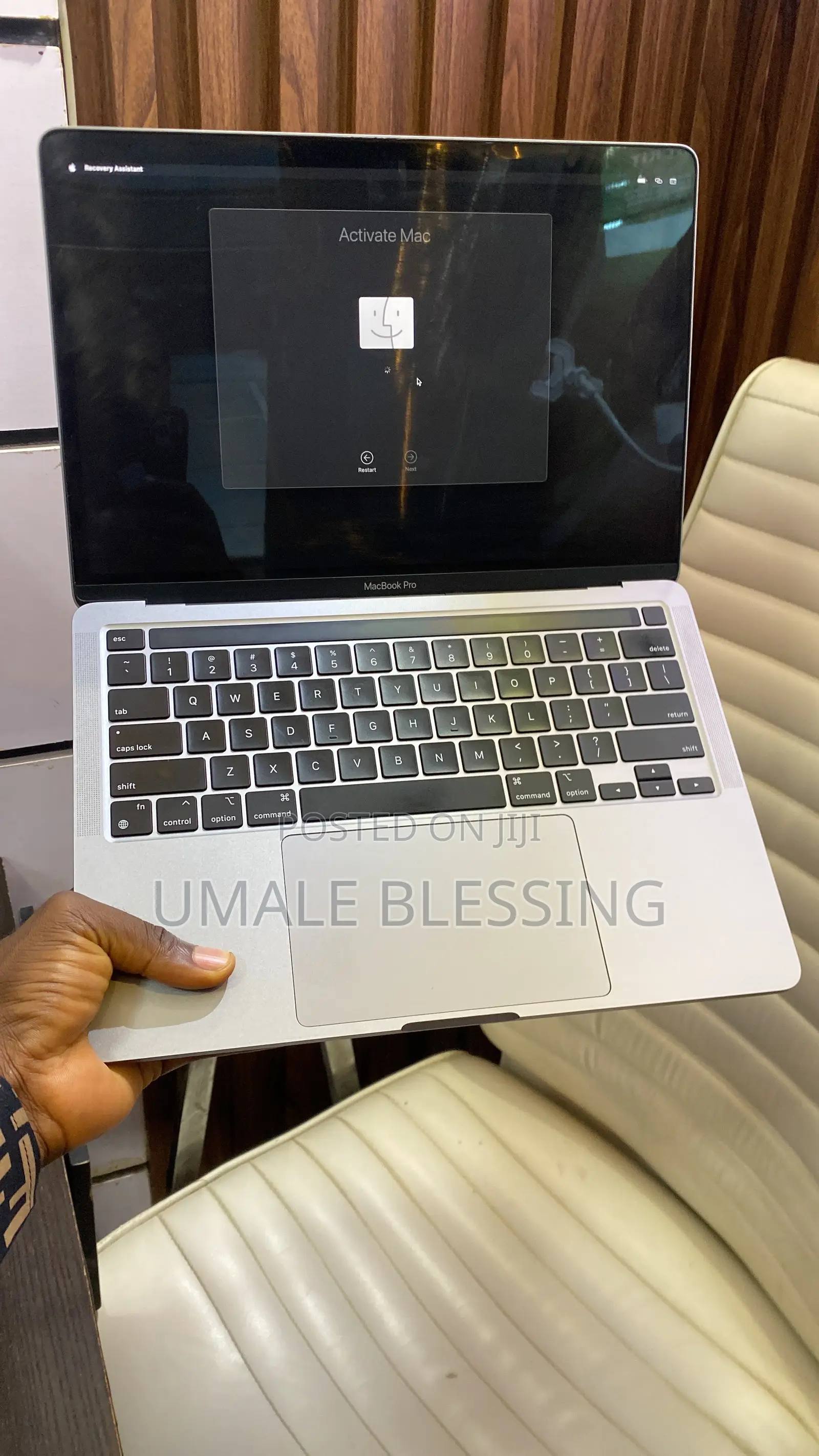 Laptop Apple MacBook Pro 2022 M2 8GB Intel Core M2 SSD 256GB