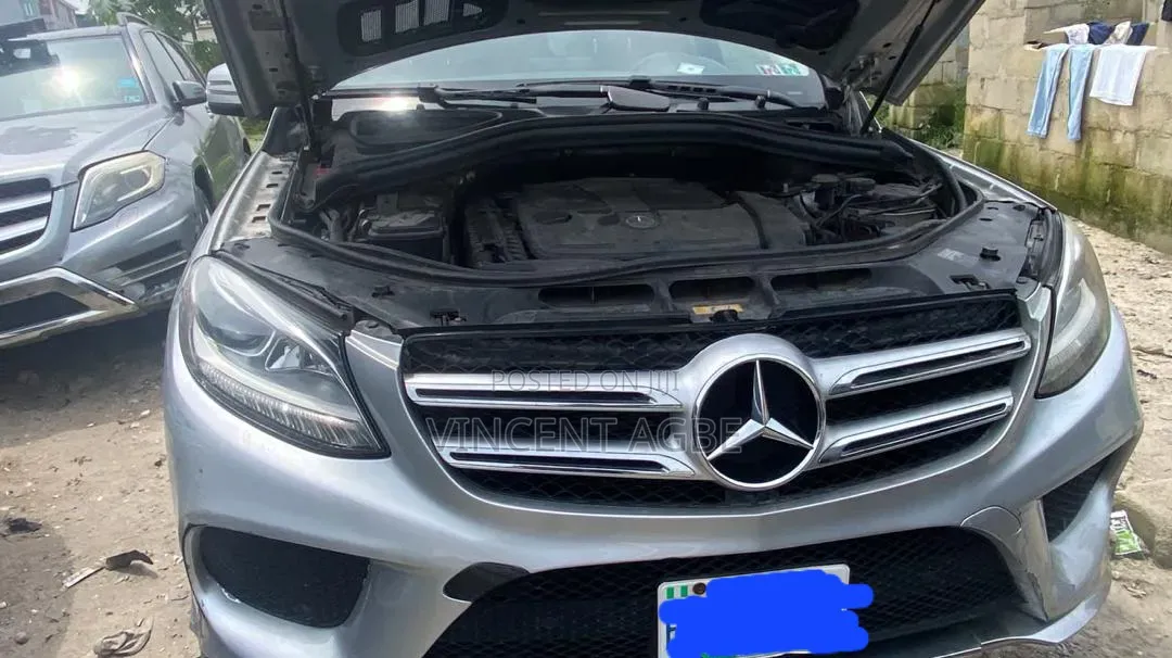 Mercedes-Benz GLE-Class 2016 Silver