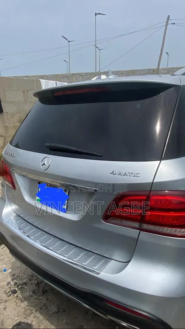 Mercedes-Benz GLE-Class 2016 Silver