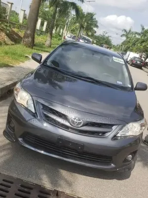 Toyota Corolla 2013 Gray