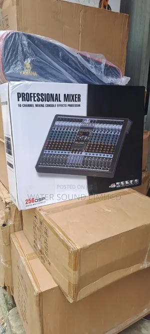 Yamaha Professional Mixer