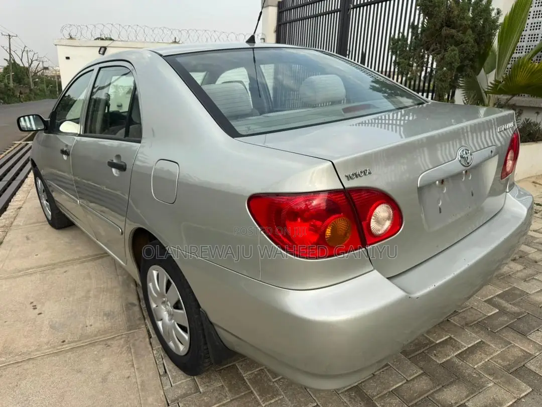 Toyota Corolla 1.4 D Automatic 2004 Gold