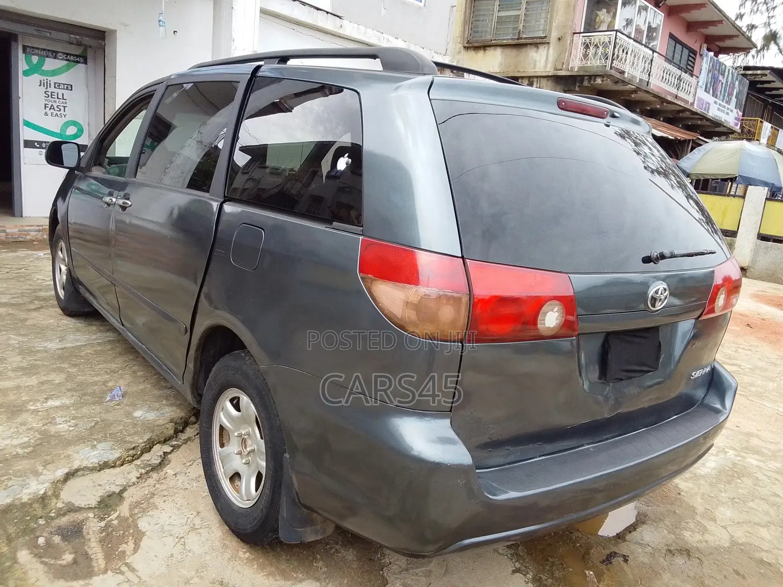 Toyota Sienna 2009 Gray