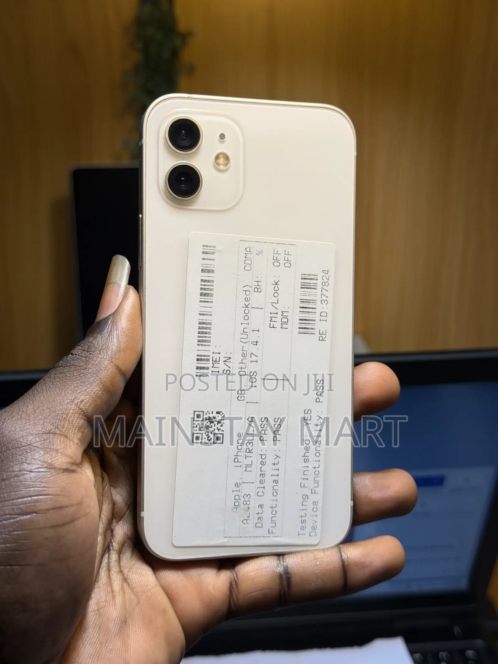 Apple iPhone 12 64 GB White