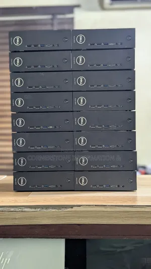 Desktop Computer Dell Wyse 5000 4GB Intel Core 2 Quad SSD 128GB
