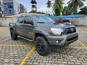 Toyota Tacoma Double Cab V6 Automatic 2010 Gray