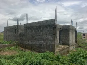 3bdrm Duplex in Diamond City, Pyakasa for sale