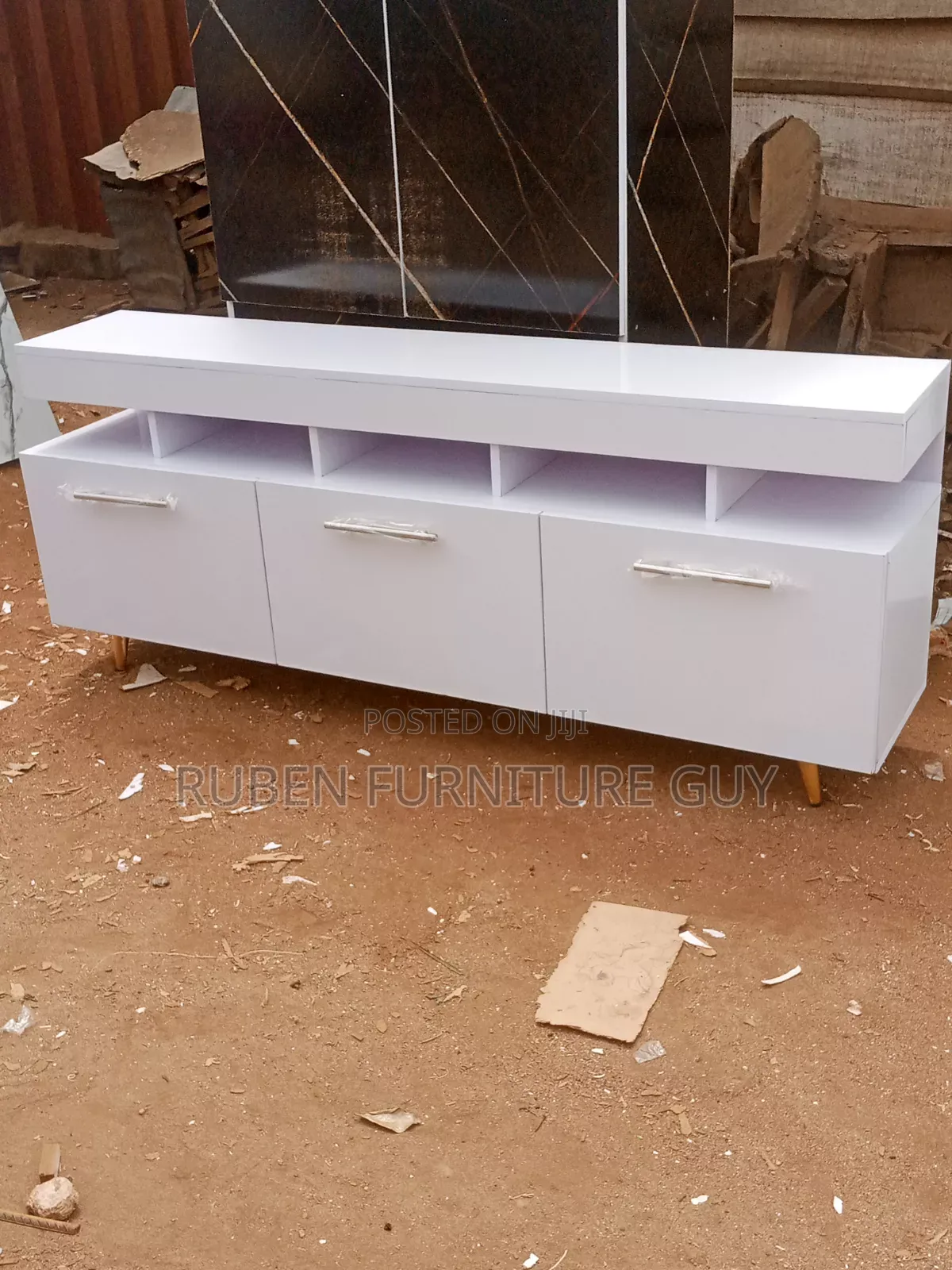 TV Stand Is Available for Pickup  Payment on Deliver