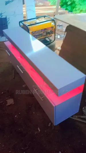 TV Stand Is Available for Pickup  Payment on Deliver
