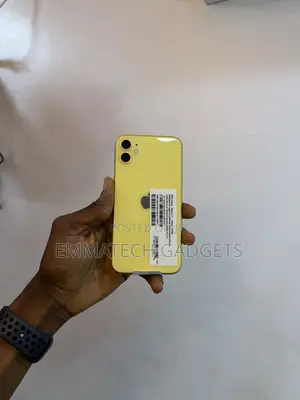Apple iPhone 11 128 GB Yellow