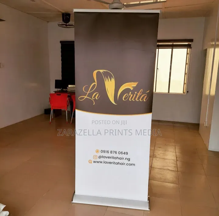 Roll Up Banner