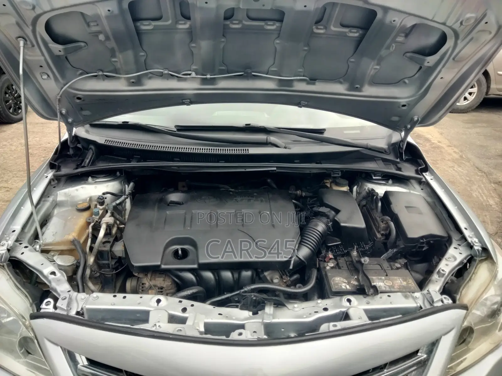 Toyota Corolla 2013 Silver