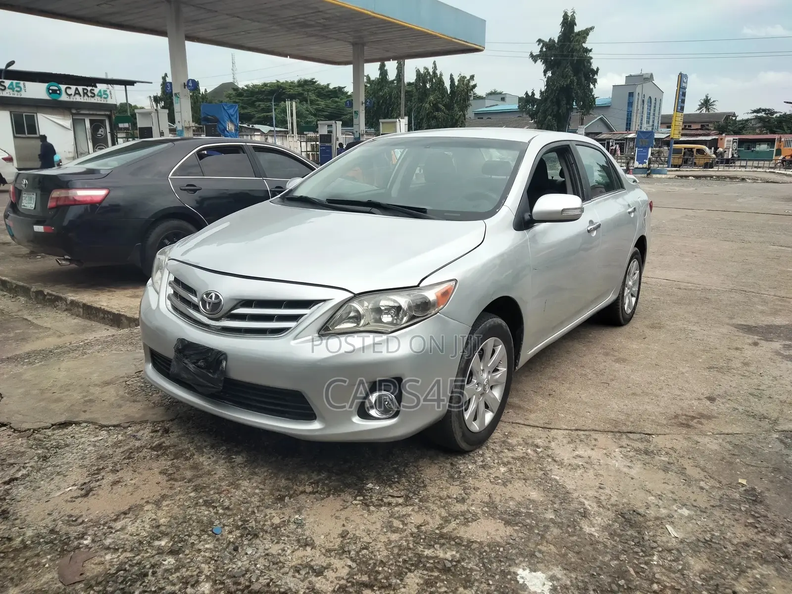 Toyota Corolla 2013 Silver