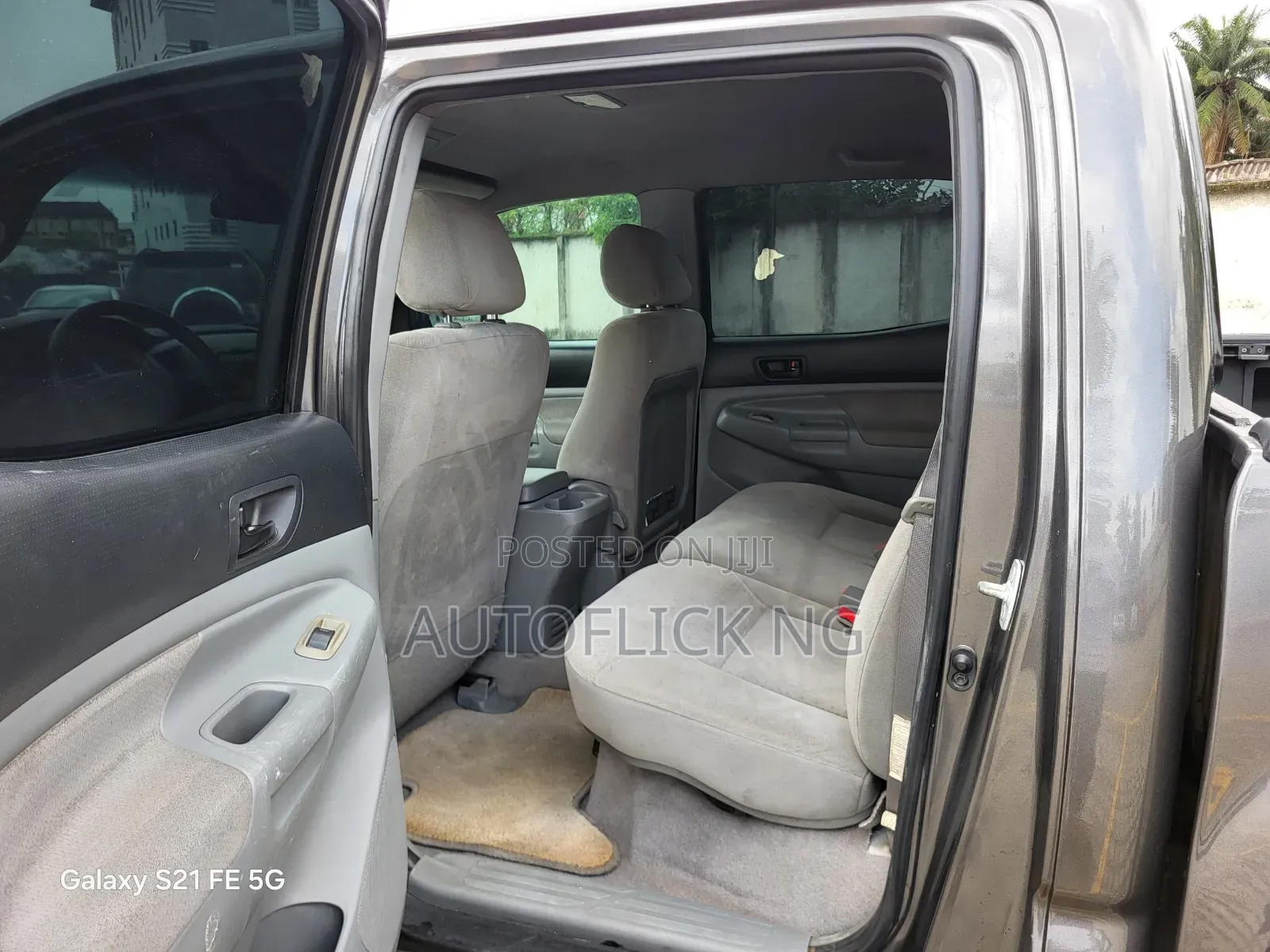Toyota Tacoma Double Cab V6 Automatic 2010 Gray