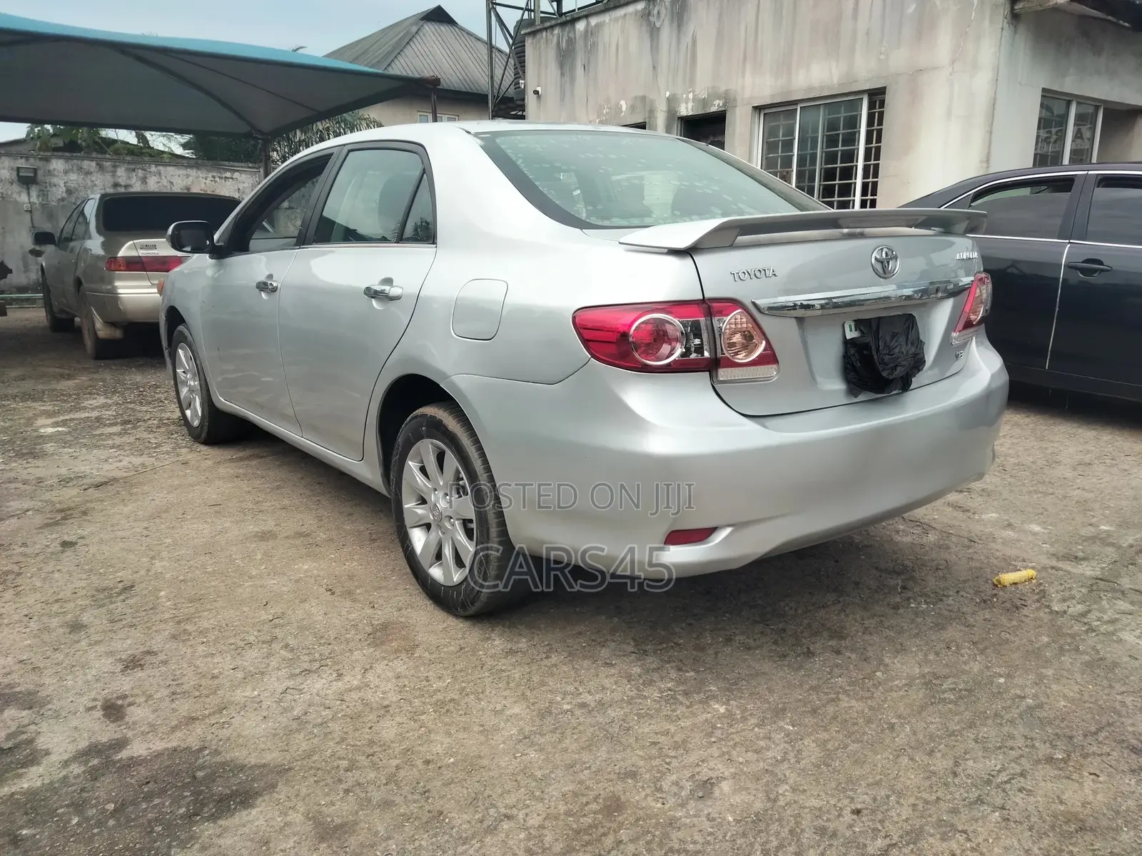 Toyota Corolla 2013 Silver