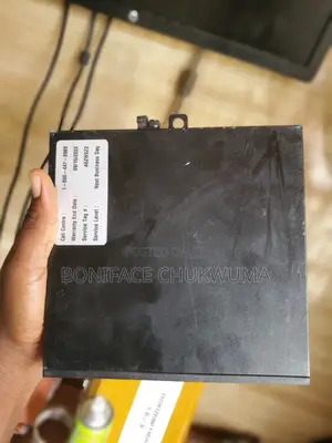 Desktop Computer Dell OptiPlex 7060 8GB Intel Core i7 SSD 256GB