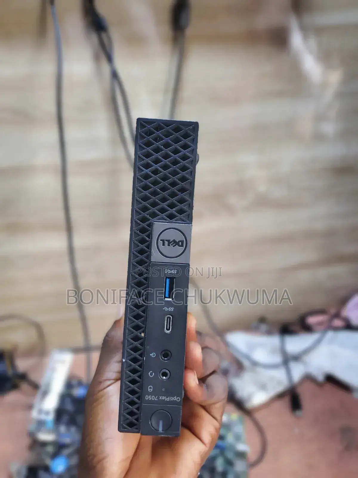 Desktop Computer Dell OptiPlex 7060 8GB Intel Core i7 SSD 256GB