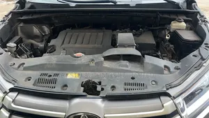 Toyota Highlander 2016 Silver