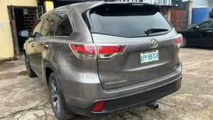 Toyota Highlander 2016 Silver