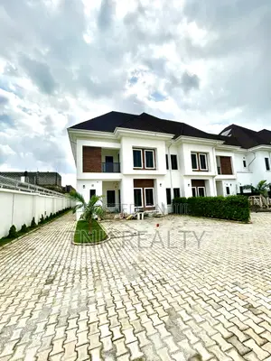 Furnished 4bdrm Duplex in Jahi for rent