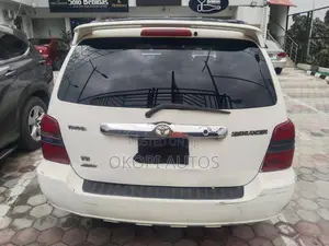 Toyota Highlander 2003 White