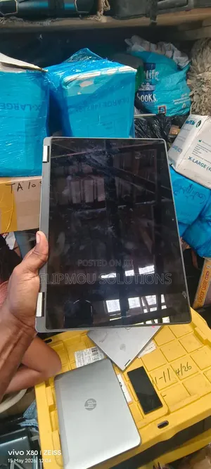 Laptop Dell Latitude 3310 2-in-1 8GB Intel Core i5 SSD 256GB