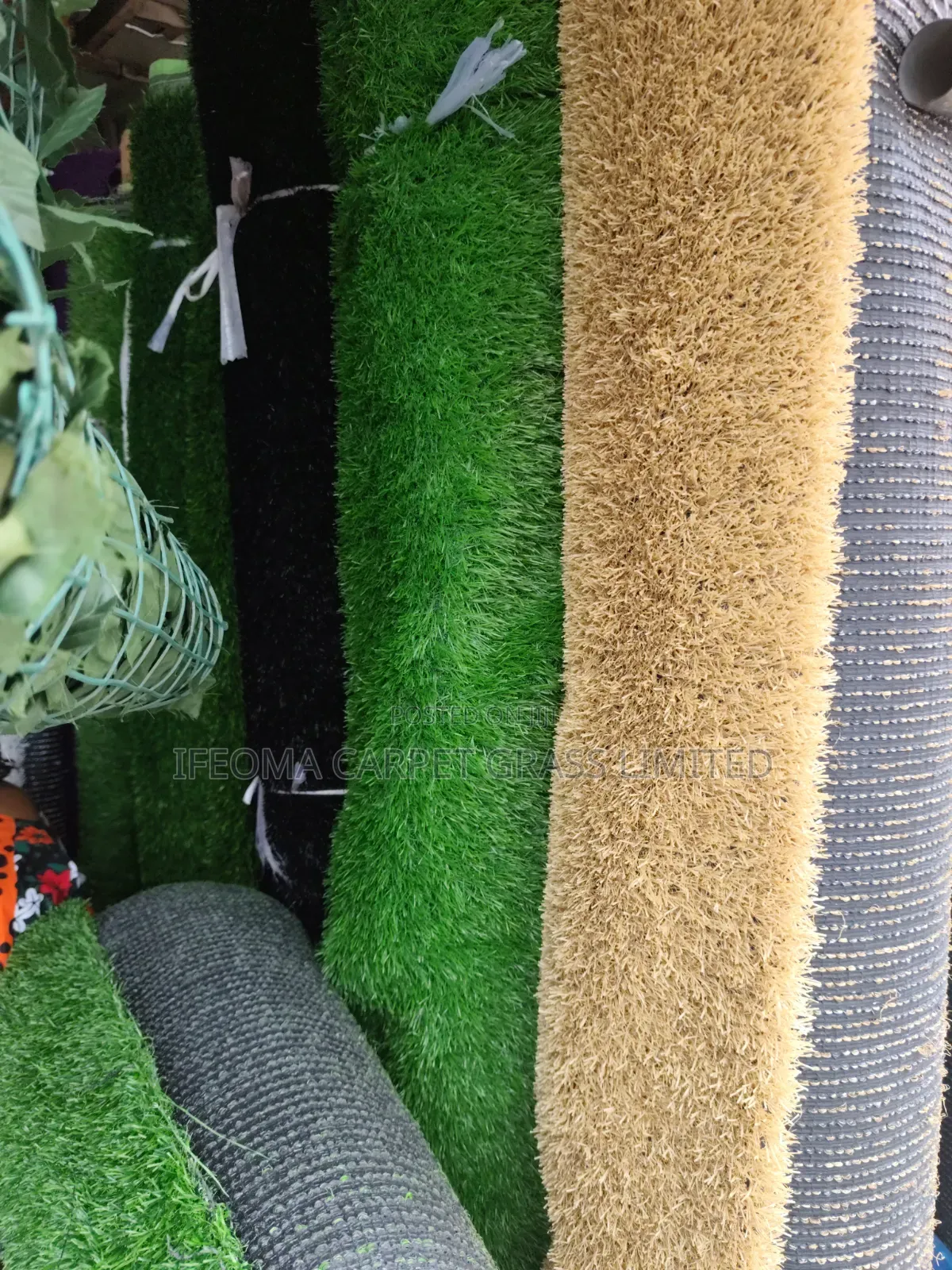 Artificial Grass 40mm. Available in Different Sizes and Colours.