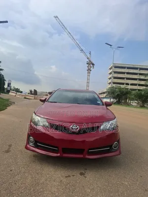 Toyota Camry 2014 Red