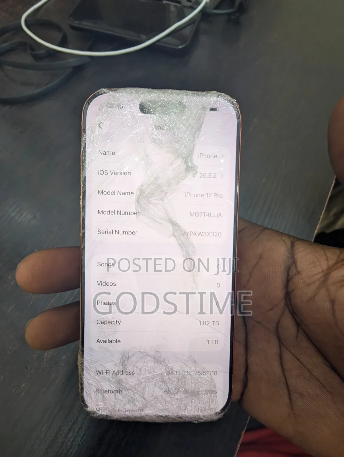 Apple iPhone 17 Pro 1 TB Gold
