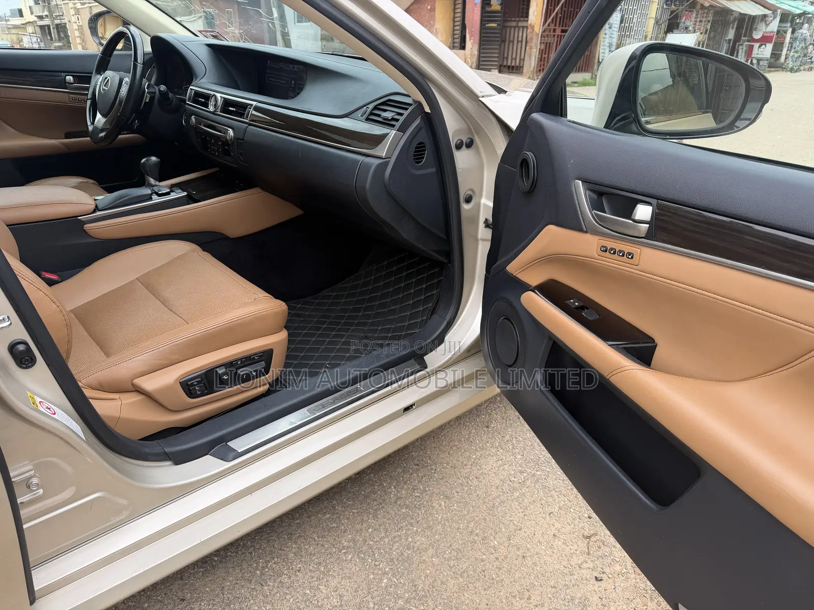 Lexus GS 350 4WD 2013 Gold