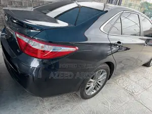 Toyota Camry SE 4dr Sedan (2.5L 4cyl 6A) 2015 Gray