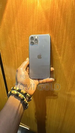 Apple iPhone 11 Pro 64 GB Blue