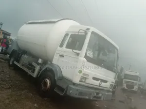 9tonnes Renault LPG Bobtail
