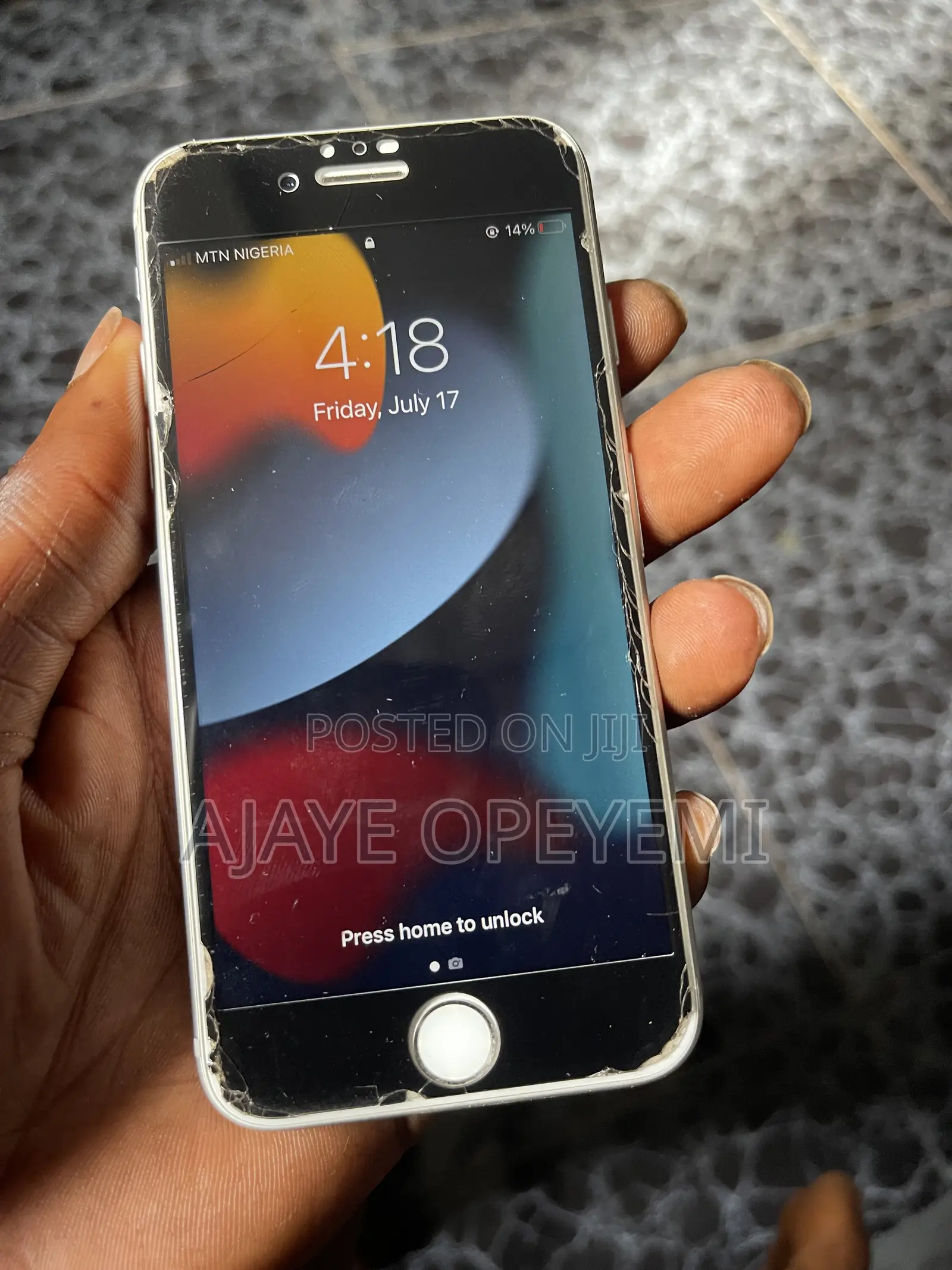 Apple iPhone 7 32 GB Silver